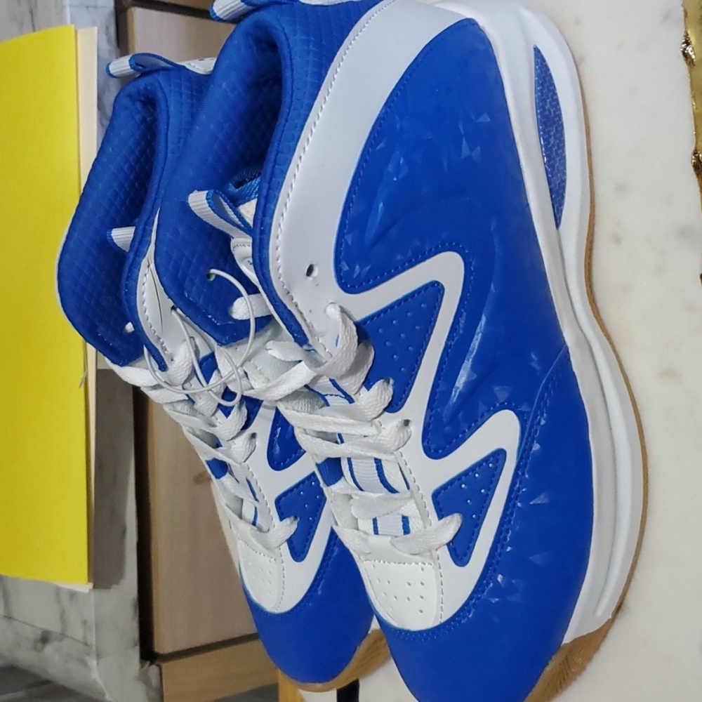 Reebok sneeks